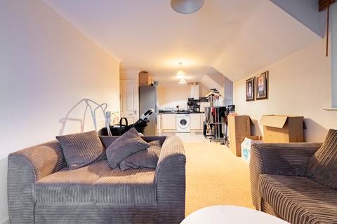 1 bedroom flat for sale, Maidenhall Approach, Ipswich IP2