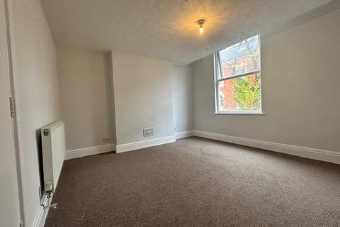 2 bedroom ground floor flat to rent, 76 Mayfield Street, Hull, East Riding of Yorkshire, HU3