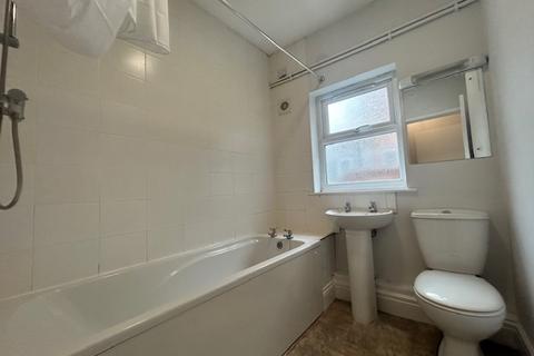 2 bedroom ground floor flat to rent, 76 Mayfield Street, Hull, East Riding of Yorkshire, HU3