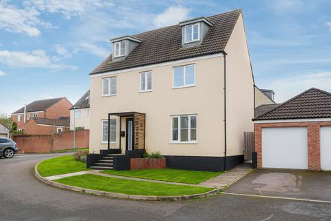 37 Chestnut Park, Kingswood, Wotton-under-edge, GL12 8RJ