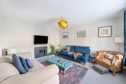 37 Chestnut Park, Kingswood, Wotton-under-edge, GL12 8RJ