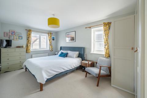 37 Chestnut Park, Kingswood, Wotton-under-edge, GL12 8RJ