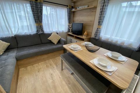 2 bedroom static caravan for sale, Saltern Holiday Park