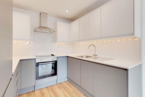 2 bedroom maisonette for sale, Roman Road, London E3