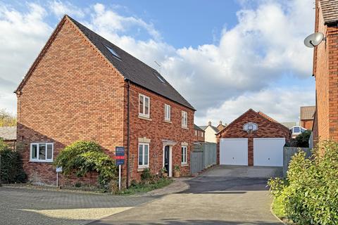 6 bedroom detached house for sale, Hynam Road, Pershore