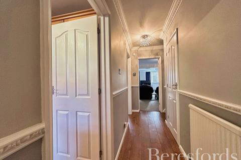 undefined, Southbury Close, Hornchurch, RM12