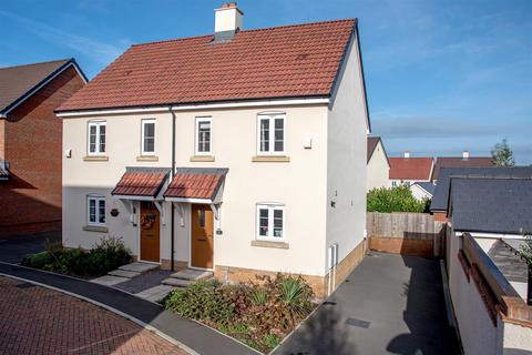 2 bedroom semi-detached house for sale, Huish Avenue, Taunton