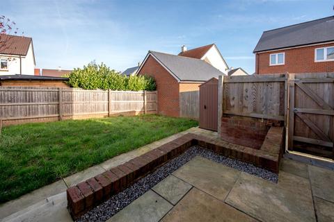 2 bedroom semi-detached house for sale, Huish Avenue, Taunton