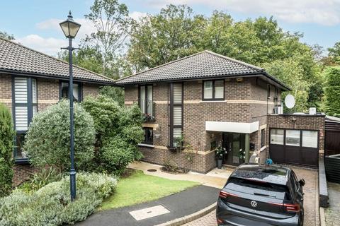 4 bedroom detached house for sale, Ridgeway Gardens, London N6