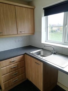 2 bedroom flat to rent, Greenfields Gardens, Shrewsbury SY1