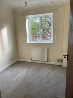 2 bedroom flat to rent, 10 Travis Court, Shadyside, Doncaster, South Yorkshire