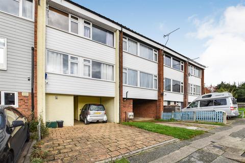 3 bedroom terraced house for sale, Woodside View, Benfleet