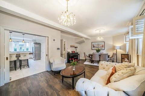 undefined, Mitchell's Place, London, SE21