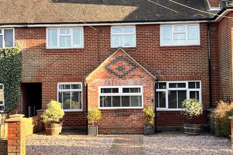 3 bedroom terraced house for sale, Beaulieu Road, Hamble, Southampton, Hampshire, SO31