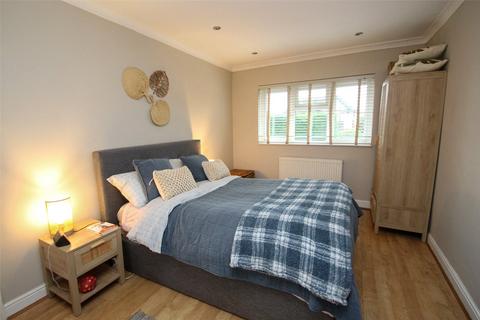 29 Beaulieu Road, Hamble, Southampton, SO31 4JL
