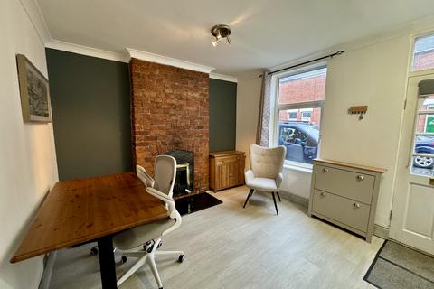 2 bedroom terraced house for sale, Regent Street, Beverley, HU17 8HS