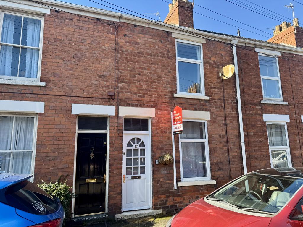 2 Bedroom House - terraced for Sale
