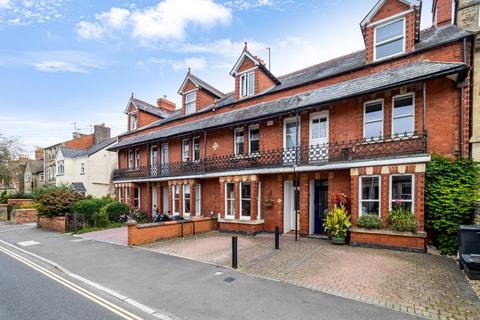 4 bedroom terraced house for sale, Victoria Road, Cirencester, Gloucestershire, GL7