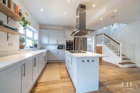 4 bedroom semi-detached house for sale, St. Marys Lane, Upminster