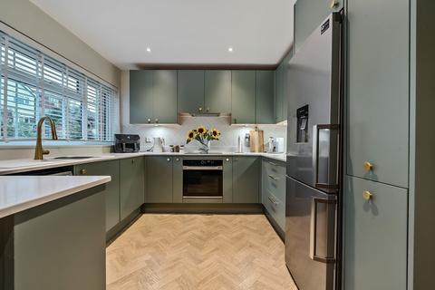 8 Keymer Close, Biggin Hill, Westerham, TN16 3DF