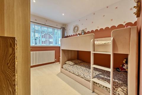 8 Keymer Close, Biggin Hill, Westerham, TN16 3DF