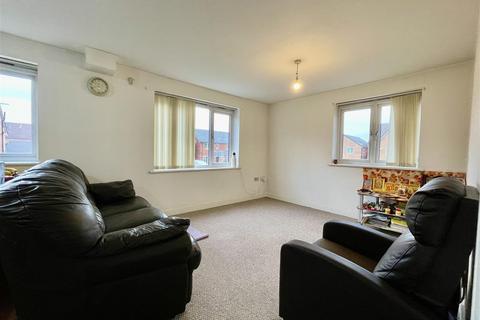 2 bedroom apartment to rent, Childer Close, Foleshill, Coventry