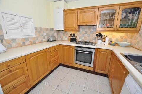 3 bedroom detached house for sale, Plas Penwern, Johnstown, Carmarthen