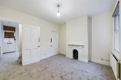 2 bedroom terraced house to rent, Norton Road, Reading, Berkshire, RG1