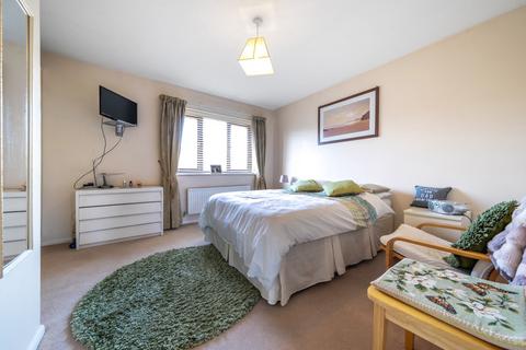 17 Wilstone Close, Hayes, UB4 9RL