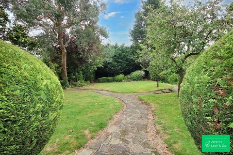 Land for sale, Woodside Avenue, Woodside Park, London, N12