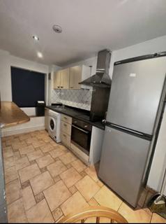 3 bedroom flat to rent, Northwood Hall, London, N6