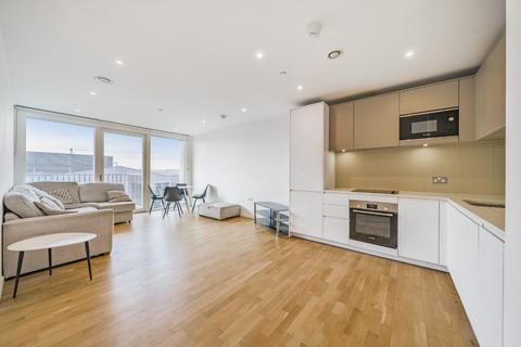 1 bedroom apartment for sale, Waterline Way, London, SE8