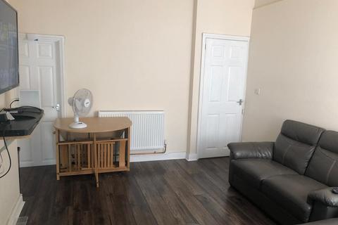 4 bedroom house to rent, Drake Street, Lincoln LN1