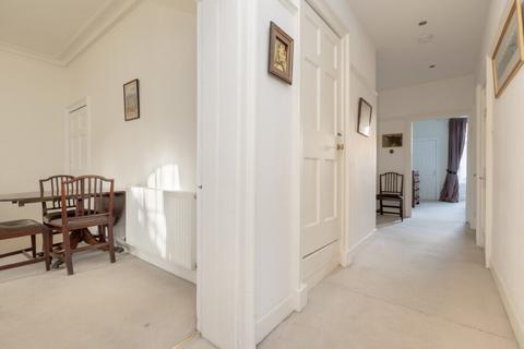 5a Leopold Place, Edinburgh, EH7 5JW