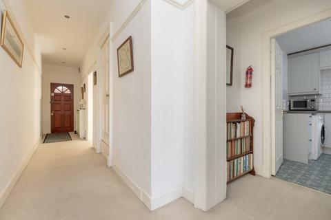 5a Leopold Place, Edinburgh, EH7 5JW