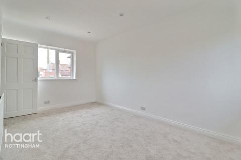 13 Arklow Close, Nottingham, NG8 5NT