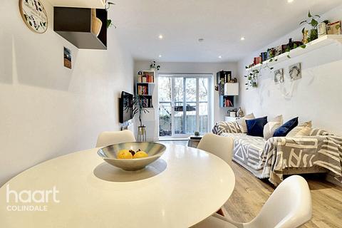 1 bedroom flat for sale, Domus Court, Fortune Avenue, HA8