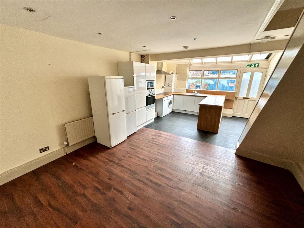 Open Plan Kitchen and Living Area