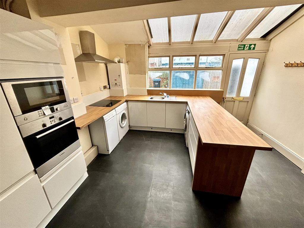 Open Plan Kitchen and Living Area