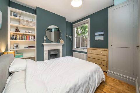 5 Yukon Road, London, SW12 9PZ