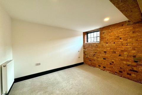 2 bedroom apartment to rent, Navigation Yard, Newark NG24