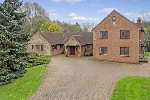 5 bedroom detached house for sale, Post Office Road, Woodham Mortimer, CM9