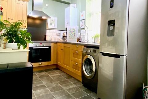 3 bedroom terraced house for sale, Vicarage Road, Longwood, Huddersfield