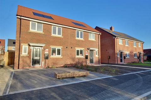 3 bedroom semi-detached house for sale, St Peters Way, Spark Mill Meadows, Beverley