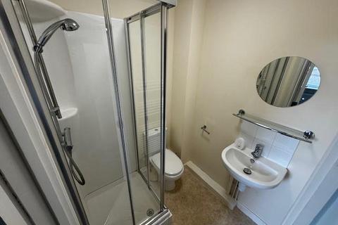 1 bedroom flat to rent, Bargates, Christchurch