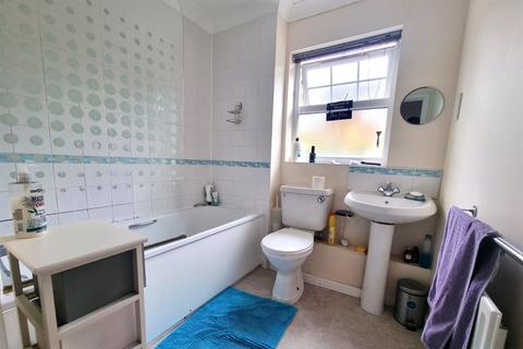 2 bedroom flat to rent, Eastleigh