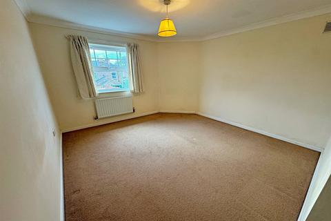 2 bedroom flat to rent, Eastleigh