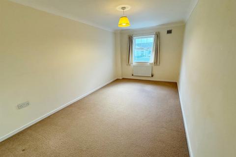 2 bedroom flat to rent, Eastleigh