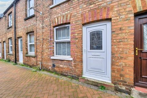 2 bedroom terraced house for sale, Chapel Lane, Spalding