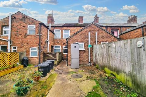 2 bedroom terraced house for sale, Chapel Lane, Spalding